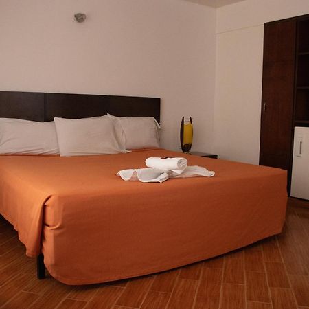 Hotel El Castillo Chinauta Kültér fotó
