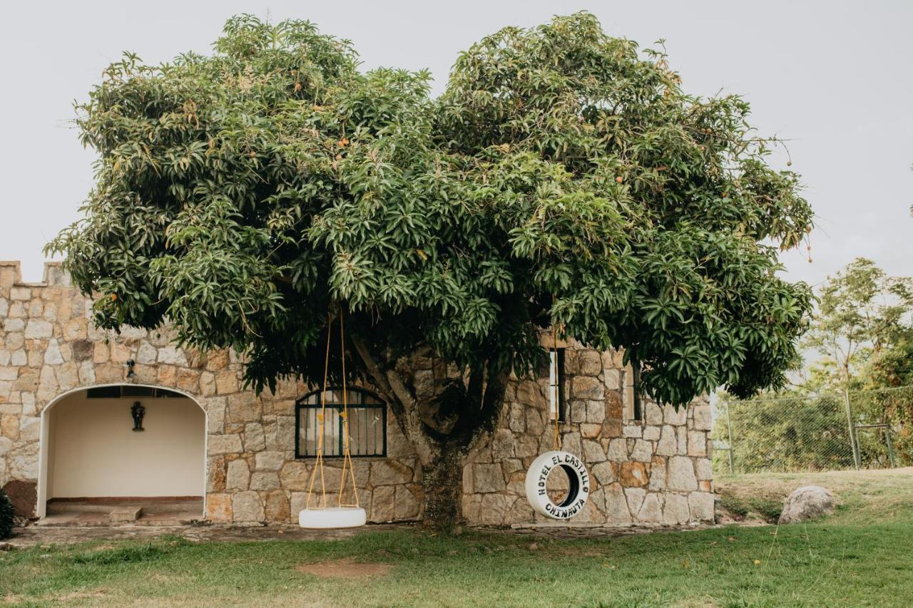 Hotel El Castillo Chinauta Kültér fotó
