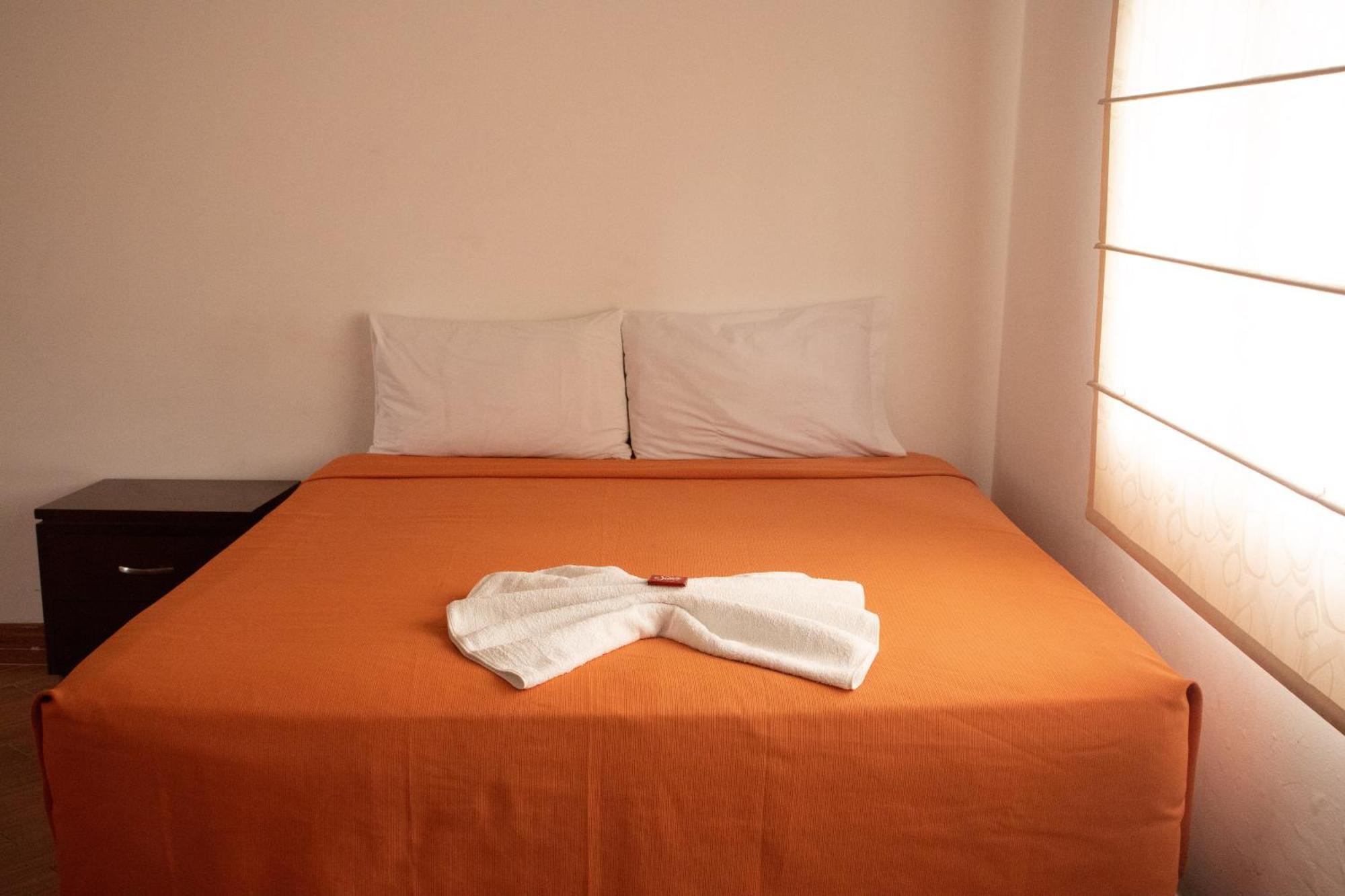Hotel El Castillo Chinauta Kültér fotó