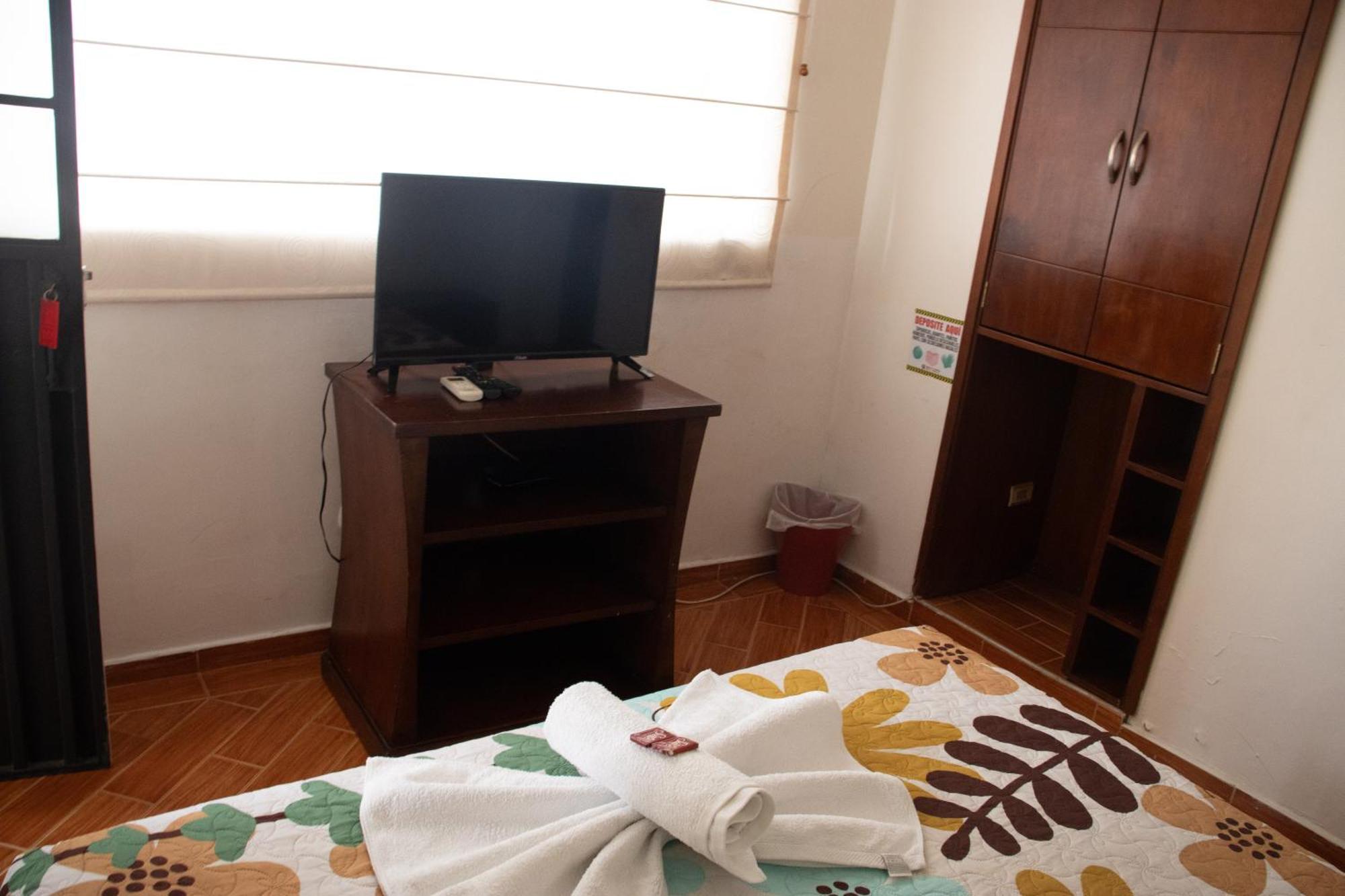 Hotel El Castillo Chinauta Kültér fotó
